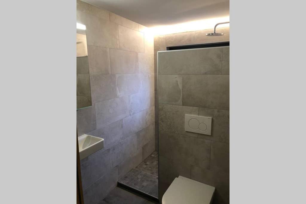 Grand Appartement Avec Terrasse A Chez-Les-Reuses ออร์ซิแยร์ ภายนอก รูปภาพ